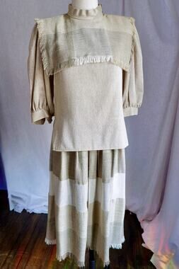 1970s Union Made Bonwit Teller Linen Skirt Set